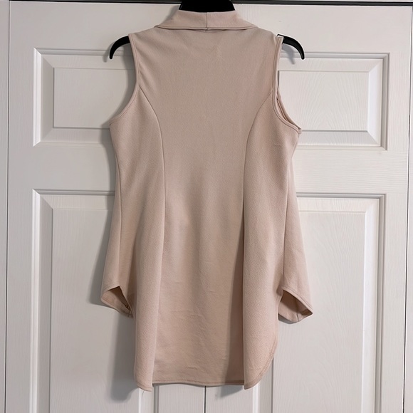 Flowy tunic vest - Picture 2 of 4